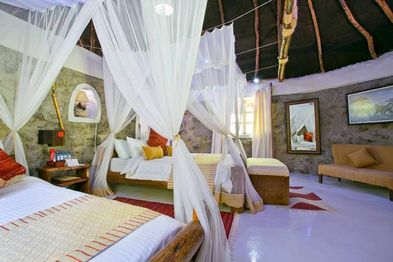 Mbweha Camp Lake Nakuru Elmenteita Eksteriør billede