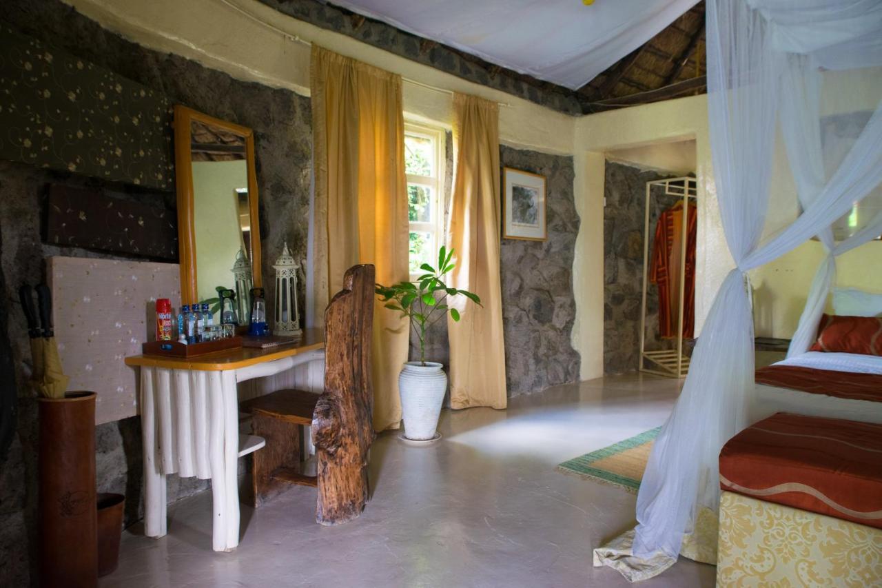 Mbweha Camp Lake Nakuru Elmenteita Eksteriør billede